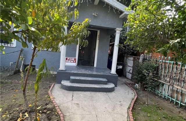 288 E 43rd - 288 East 43rd Place, Los Angeles, CA 90011 288 E 43rd - 288 East 43rd Place, Los Angeles, CA 90011