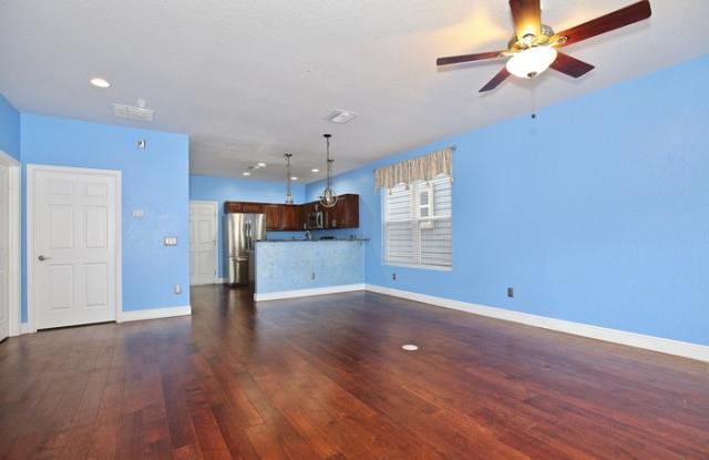 154 West Pine Avenue Gallery 4
