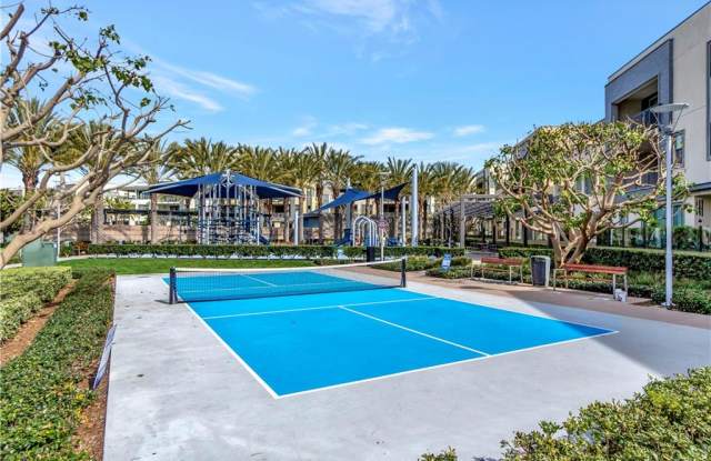 105 Bowery - 105 Bowery, Irvine, CA 92612
