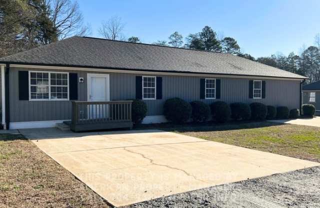 297 Rustic Road Gallery 1