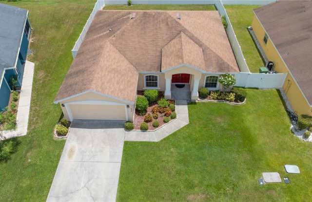 6518 CRESCENT LOOP photos photos