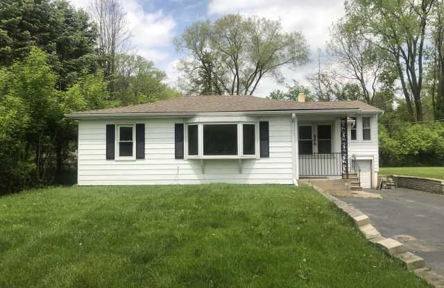 806 Menominee Drive - 806 Menominee Drive, Lake in the Hills, IL 60156