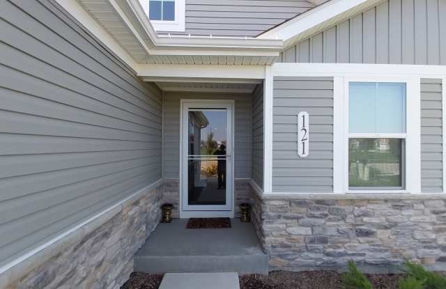 121 Cornerstone Drive Gallery 3
