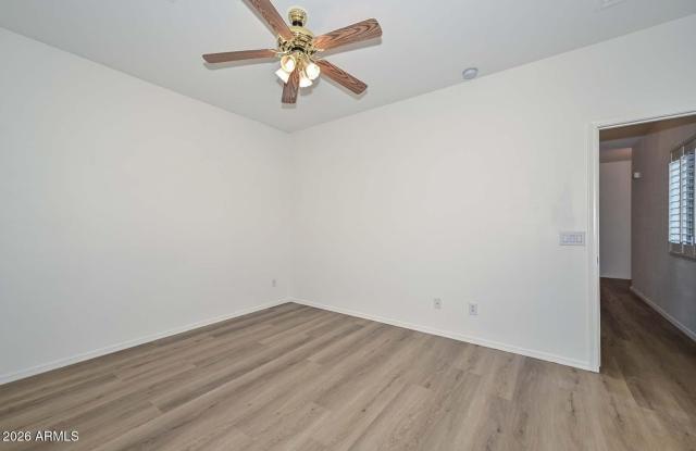 2505 S 117TH Avenue Gallery 3