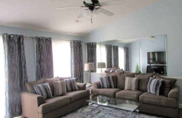 330 S. Middleton Dr. Unit 1708 Gallery 4