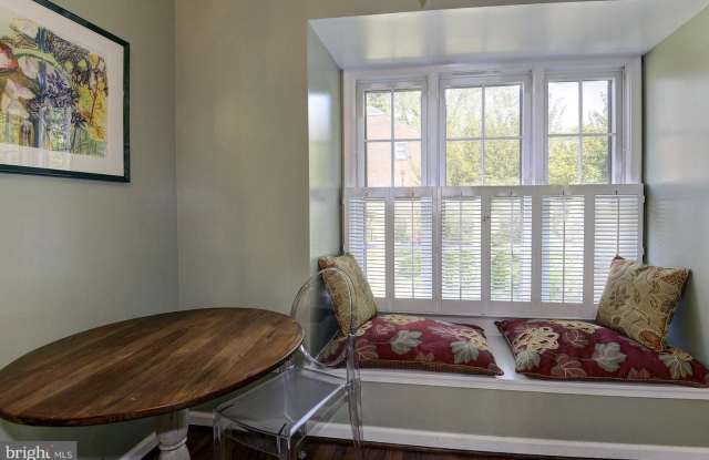 4948 BRADLEY BLVD #251 Gallery 3