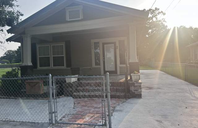 169 Dorries St photos photos