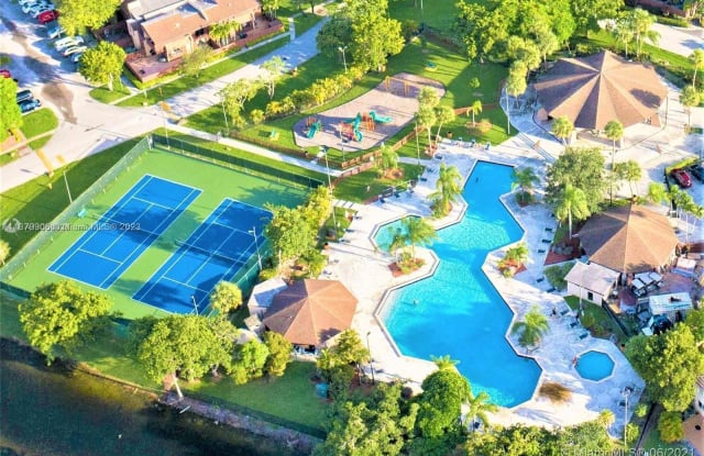 6554 Southwest 114th Place - 6554 Southwest 114th Place, Kendall, FL 33173