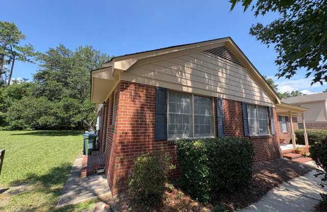 2bed/1bath Duplex photos photos