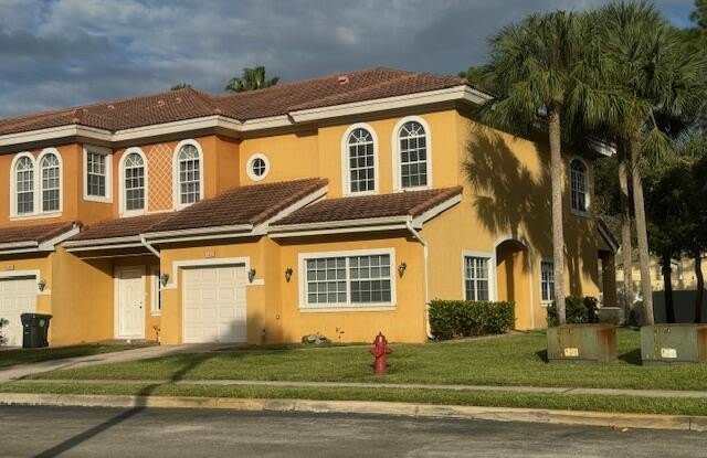 5822 Erik Way - 5822 Erik Way, Greenacres, FL 33463