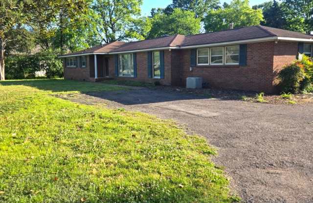 Spacious, move-in ready one-level living! photos photos