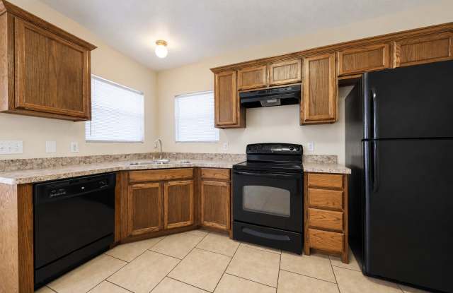 3401 Regency Dr Gallery 4