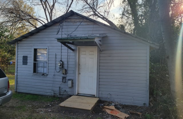 2037 1/2 Olive Road photos photos