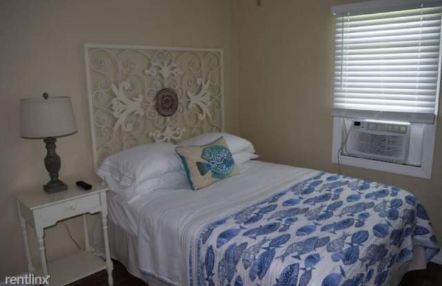 2645 NE Indian River Dr Gallery 4