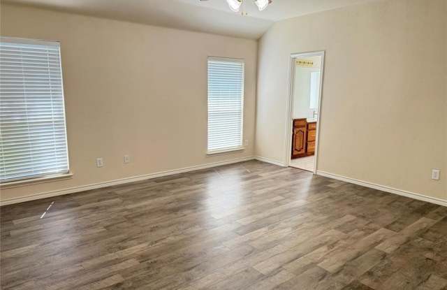 1435 Kingsley Drive Gallery 2