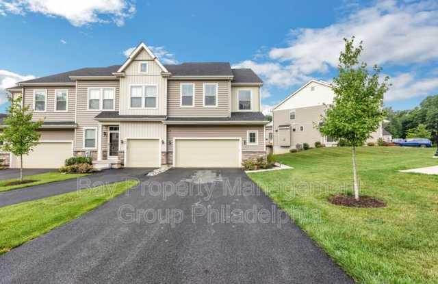 250 Kestrel Ct photos photos