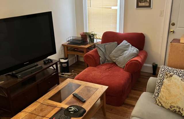 2575 Massachusetts Ave. photos photos