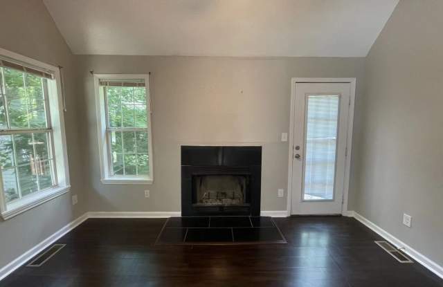 1437 Shiloh Way NW Gallery 2