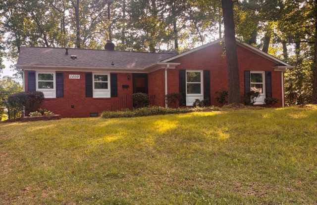 1400 Hillwood Court - 1400 Hillwood Court, Charlotte, NC 28210