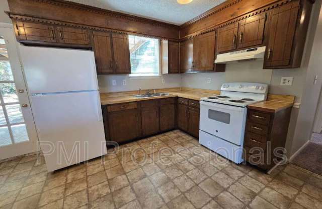 103 Cedar Ridge Dr Gallery 3