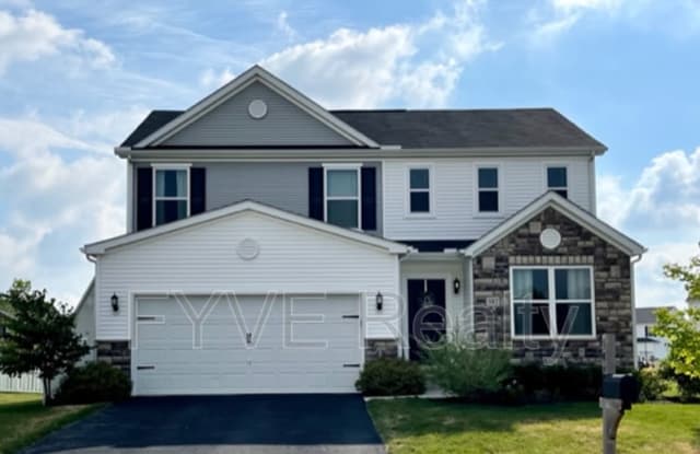 592 Elbridge St - 592 Elbridge Street, Delaware, OH 43015