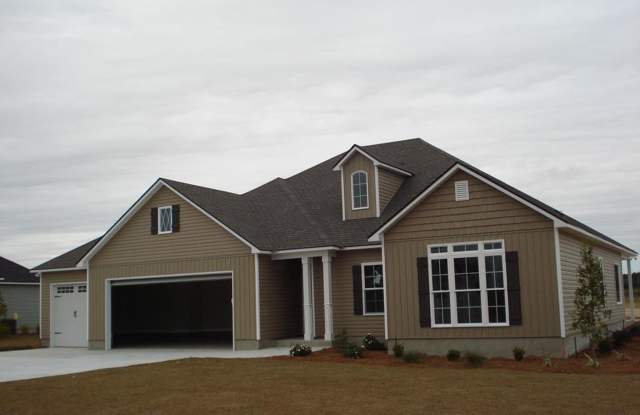 Southern Comfort Living: Elegant 4BR/2BA Home with 3-Car Garage, Close to Moody AFB in Lakeland, GA photos photos Southern Comfort Living: Elegant 4BR/2BA Home with 3-Car Garage, Close to Moody AFB in Lakeland, GA photos photos