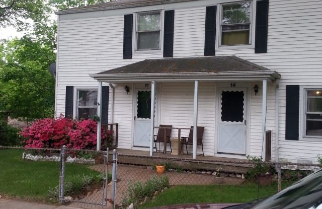 17 Hilltop Rd - 17 Hilltop Road, New Haven, CT 06515