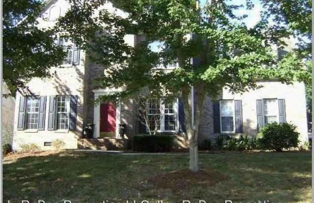 9831 Mitchell Glen Dr - 9831 Mitchell Glen Drive, Charlotte, NC 28277