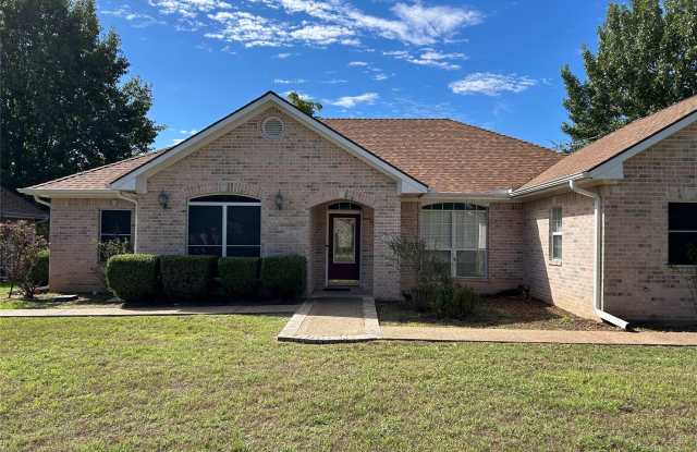 38017 Cedar Trail Gallery 1