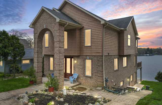 11589 Ember Road photos photos