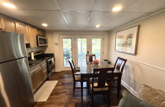 246 Shady Ln photos photos