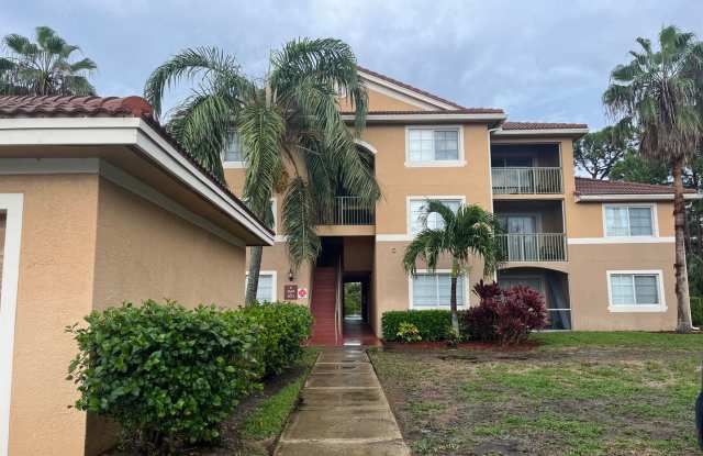 GORGEOUS 1 BEDROOM WITH WATER VIEWS IN PORTOFINO AT JENSEN BEACH photos photos