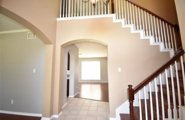 2512 Trailwest Lane Gallery 4