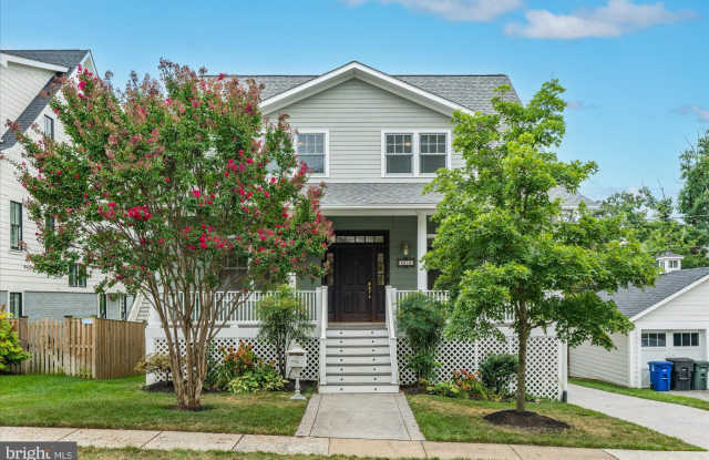 2616 3RD STREET N - 2616 3rd Street North, Arlington, VA 22201