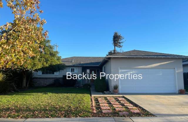 Great Home in South Salinas - 752 Lemos Avenue, Salinas, CA 93901