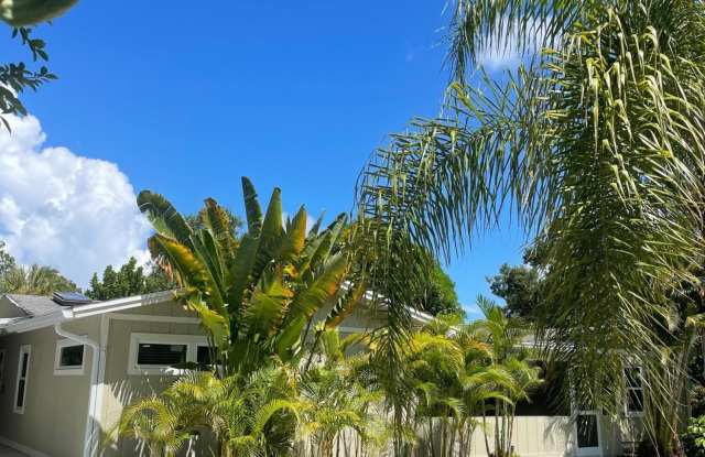 2186 28th Avenue - 2186 28th Avenue, Vero Beach, FL 32960