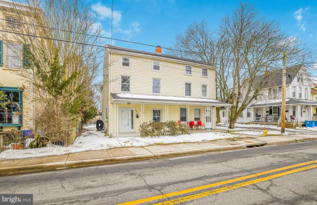 252-254 W MAIN Street photos photos