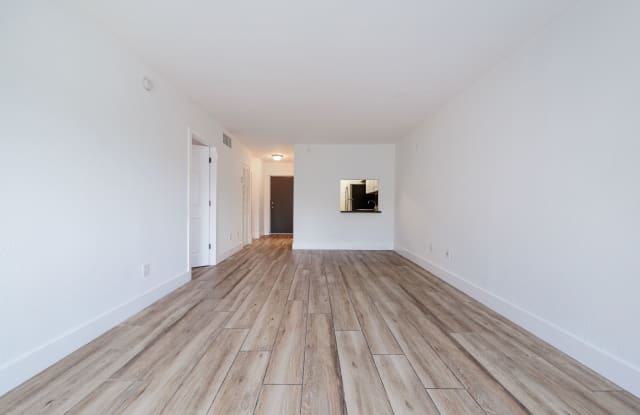 Miami Shores Luxury Apartments Gallery 2