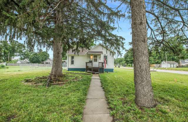 Quaint and Cozy One Bedroom Furnished Home In Florence Gallery 3