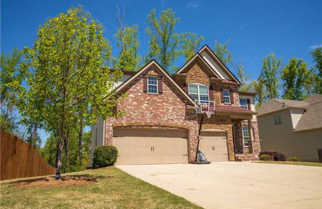 5620 Chestnut Drive Gallery 3
