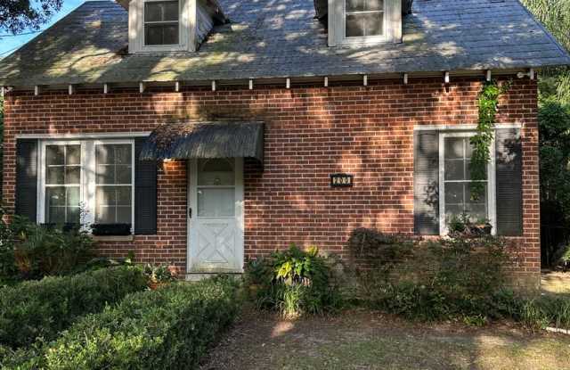 200 NE 11th Street photos photos