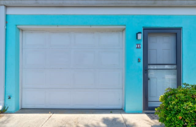 2850 Ocean Shore Boulevard - 24 photos photos
