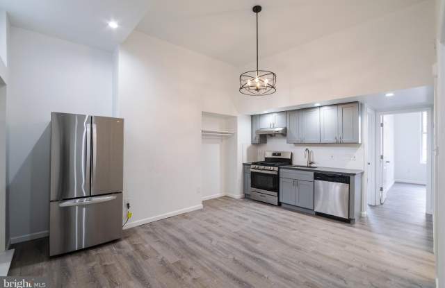 1726 PINE Street photos photos