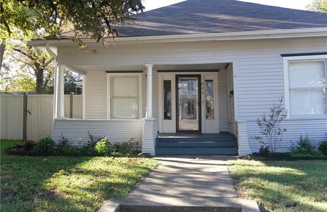 615 W Virginia Street - 615 West Virginia Street, McKinney, TX 75069