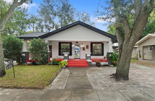 202 W WOODLAWN AVENUE - 202 West Woodlawn Avenue, Tampa, FL 33603