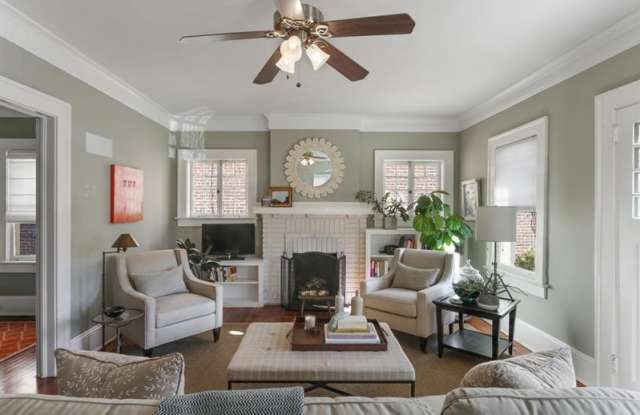 1160 Rosedale Drive NE Gallery 4
