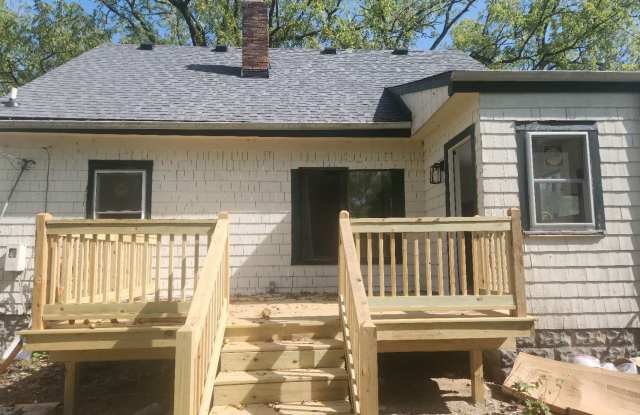 98 South Tilden Avenue - 98 South Tilden Avenue, Waterford, MI 48328