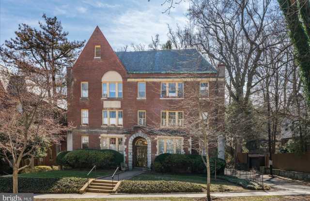 3028 PORTER STREET NW photos photos