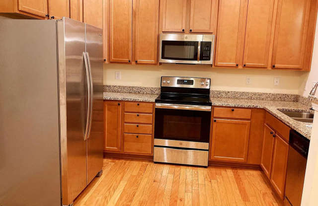 Charming 3BR Townhome in Charlotte photos photos