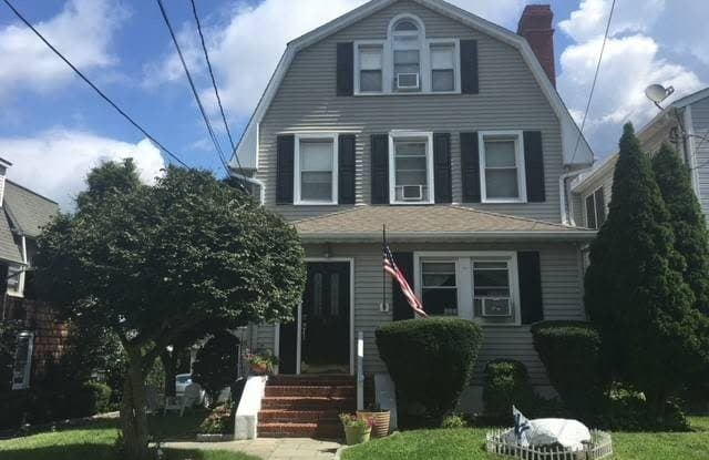 33  Thatcher Ave - 33 Thatcher Avenue, Harrison, NY 10528